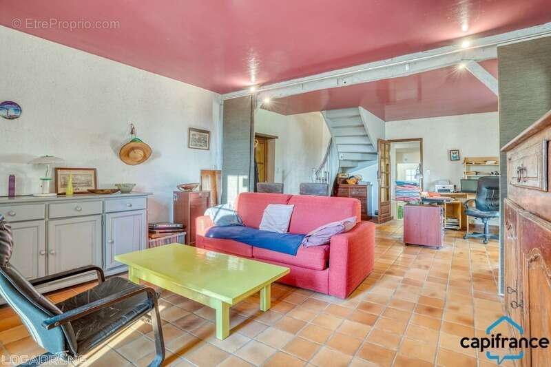 Maison à CASTILLONNES