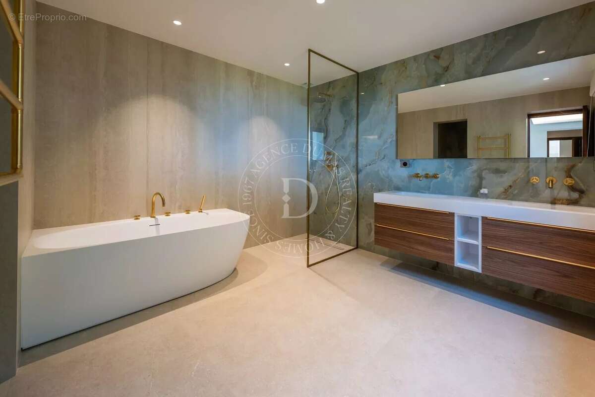 Villa contemporaine avec vue mer à quelques minutes de Monaco - photo 19