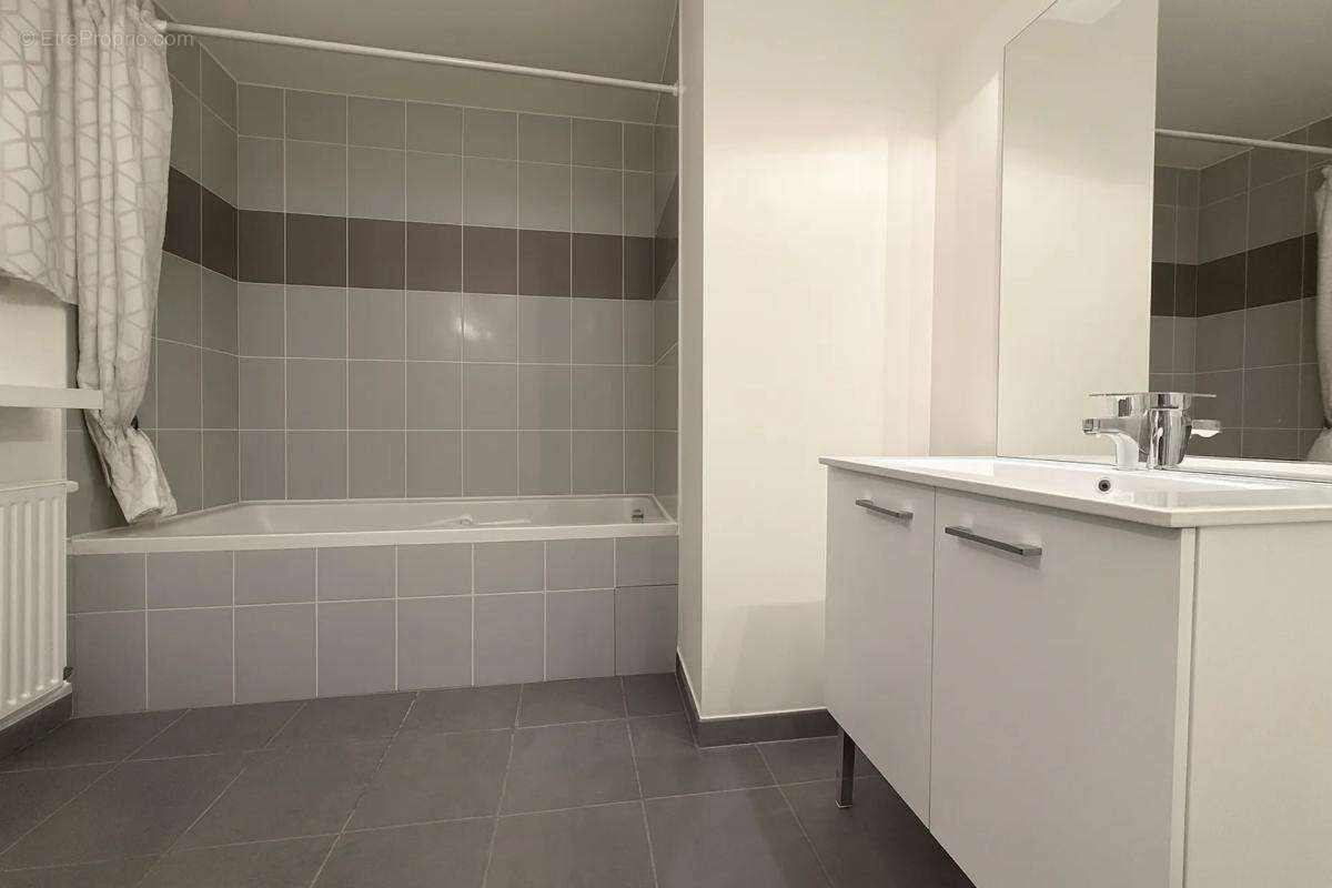 Appartement à DARNETAL