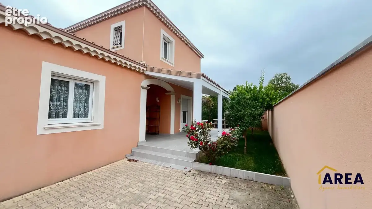 Maison 176 m² habitables et 234 m² entrepôts sur 1132 m² terrain pierrelatte 26700 - photo 10