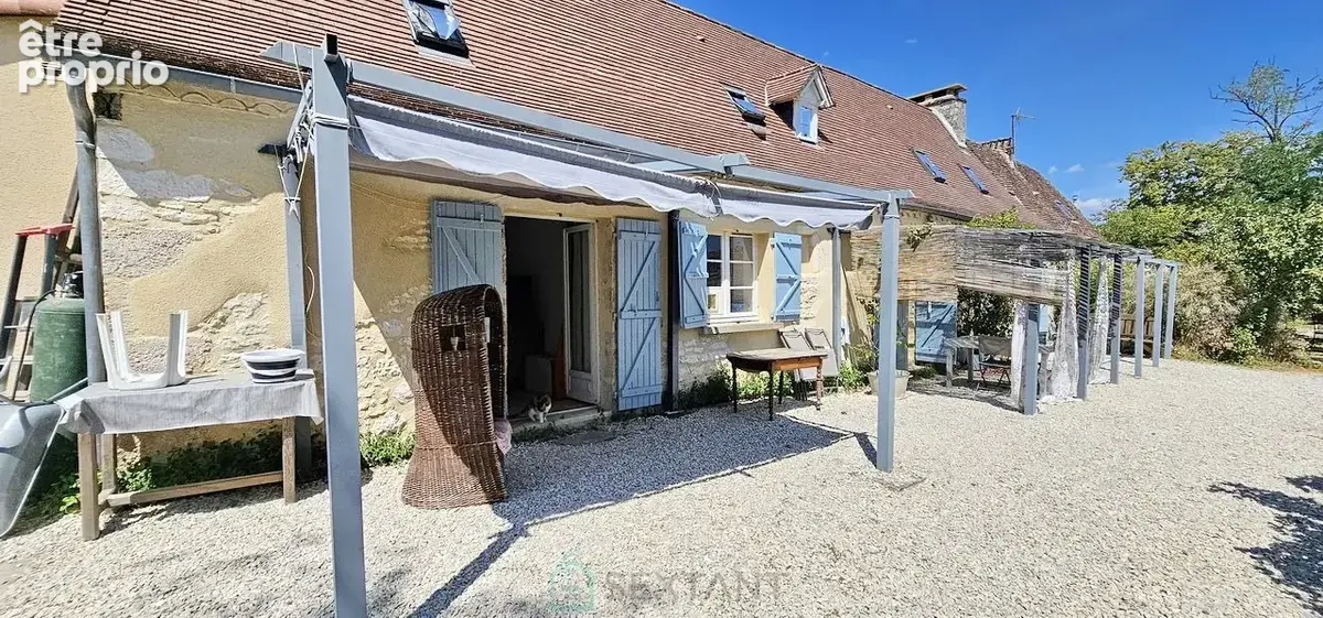 A Rocamadour belle longère avec piscine avec une superbe vue. - photo 11
