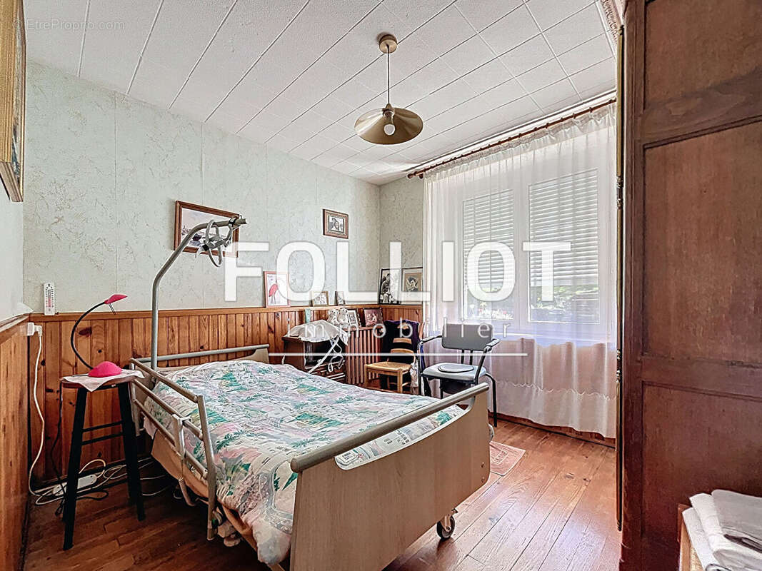 Maison à BRICQUEVILLE-SUR-MER