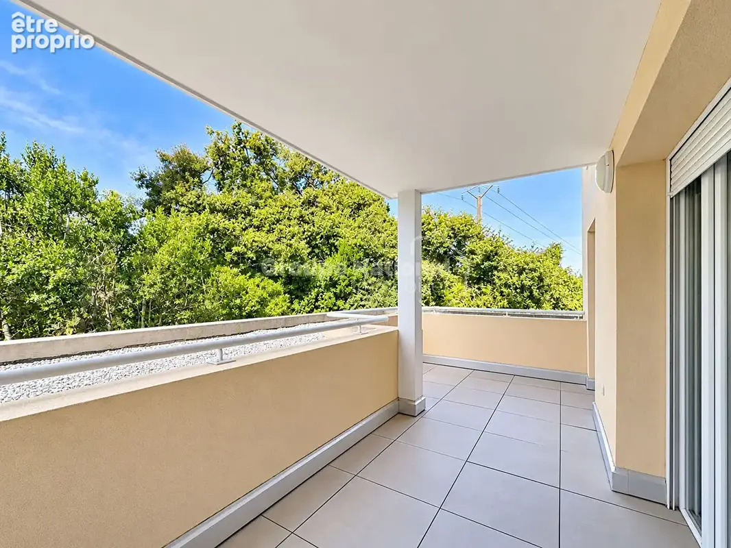 Appartement Orange 2 pièce(s) 42 m2 ,1 chambre, ascenseur, balcon, garage et place de parking - photo 5
