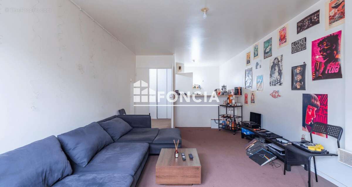 Proche de L14 PLEYEL / et des commerces - photo 4