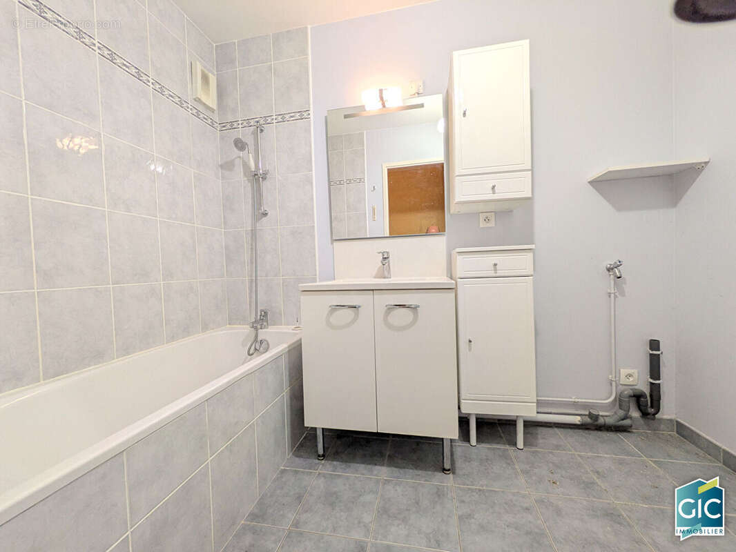 Appartement  avec terrasse et garage Caen 4 pièce(s) 86 m2 - photo 5
