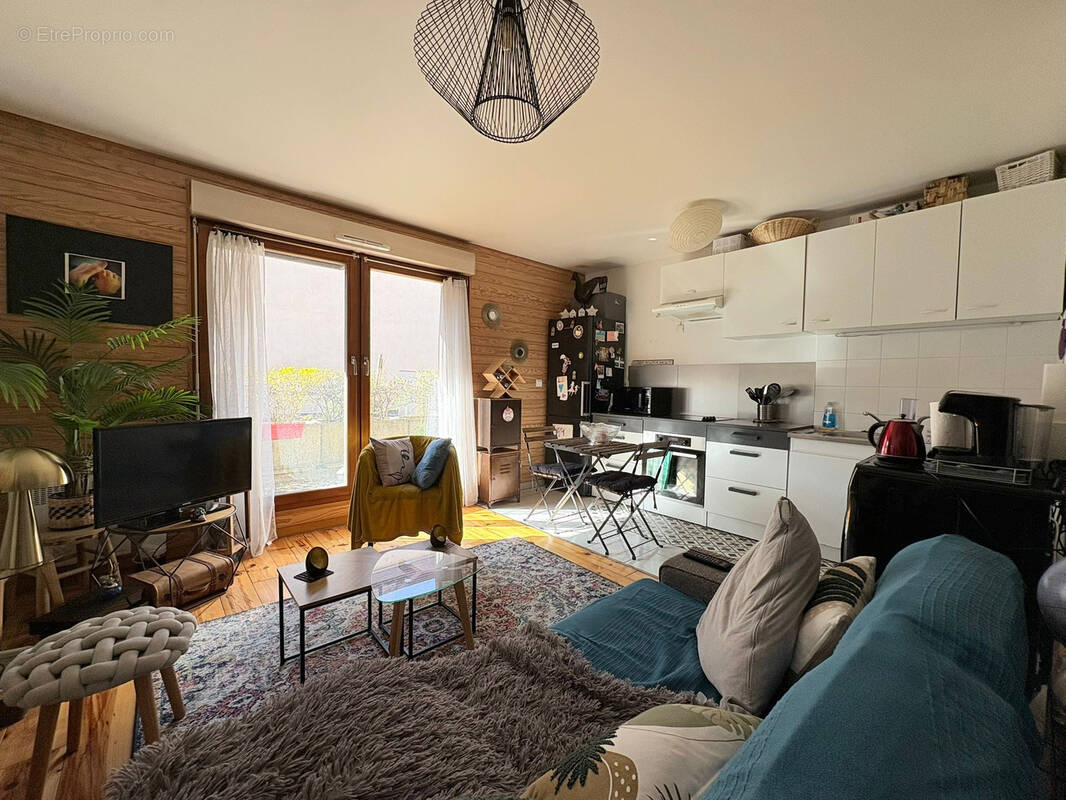 Appartement à ARPAJON