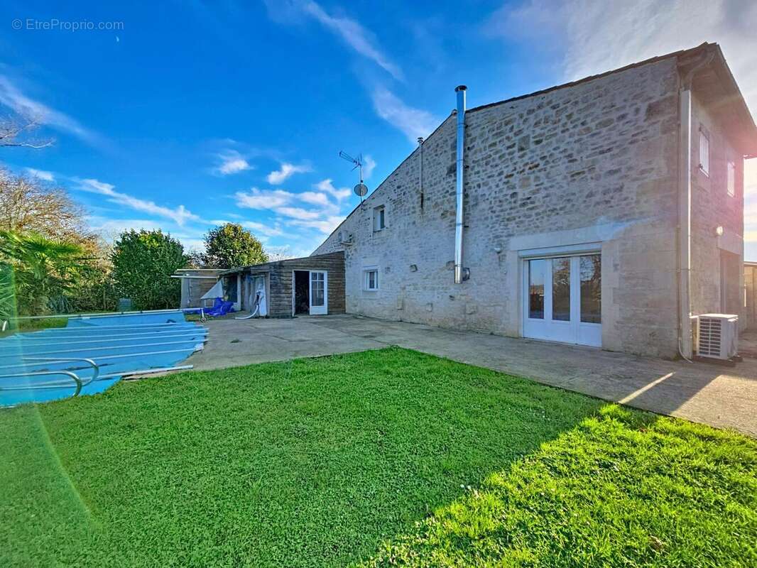 Photo 3 - Maison à RETAUD