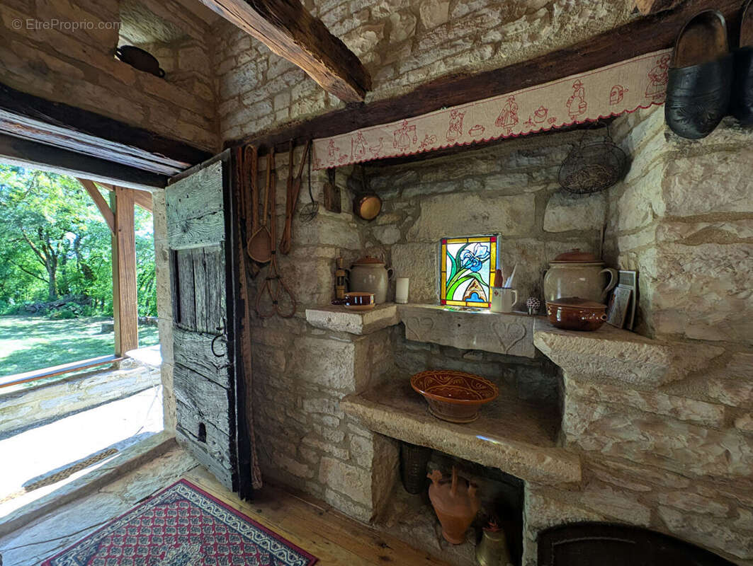 Belle maison de campagne en pierre. Ginals - photo 5