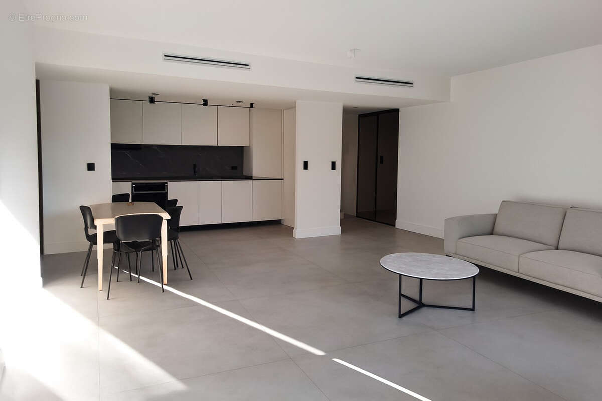 Appartement à BAILLARGUES