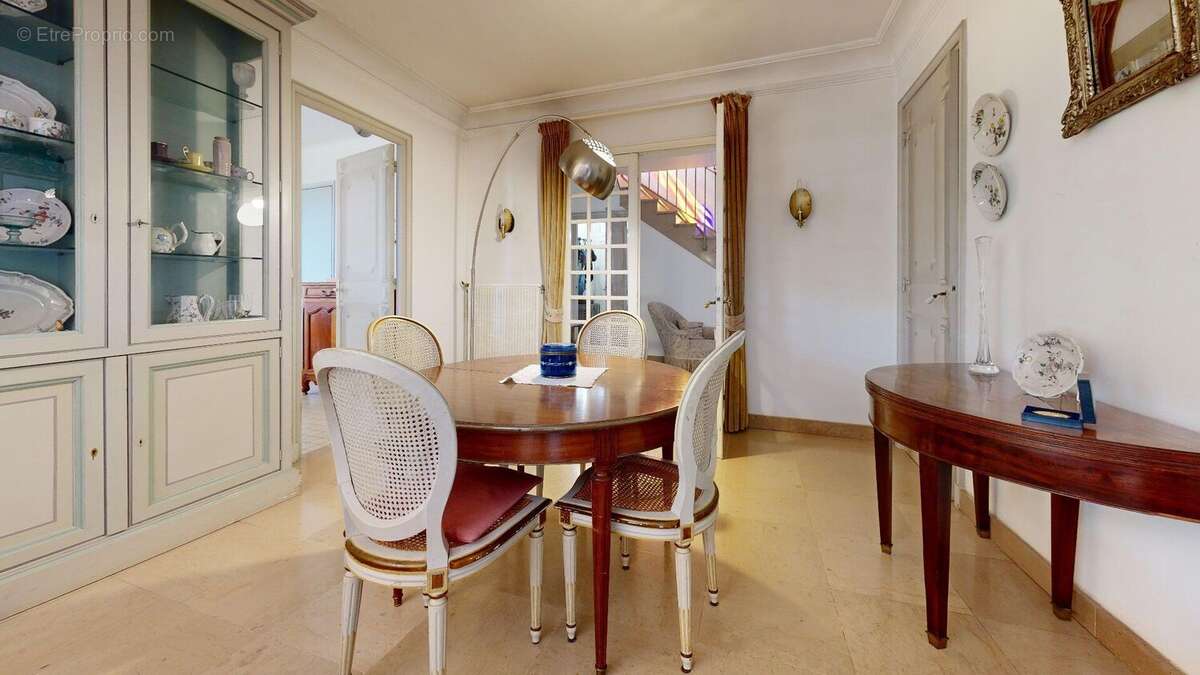 Maison à BELVES