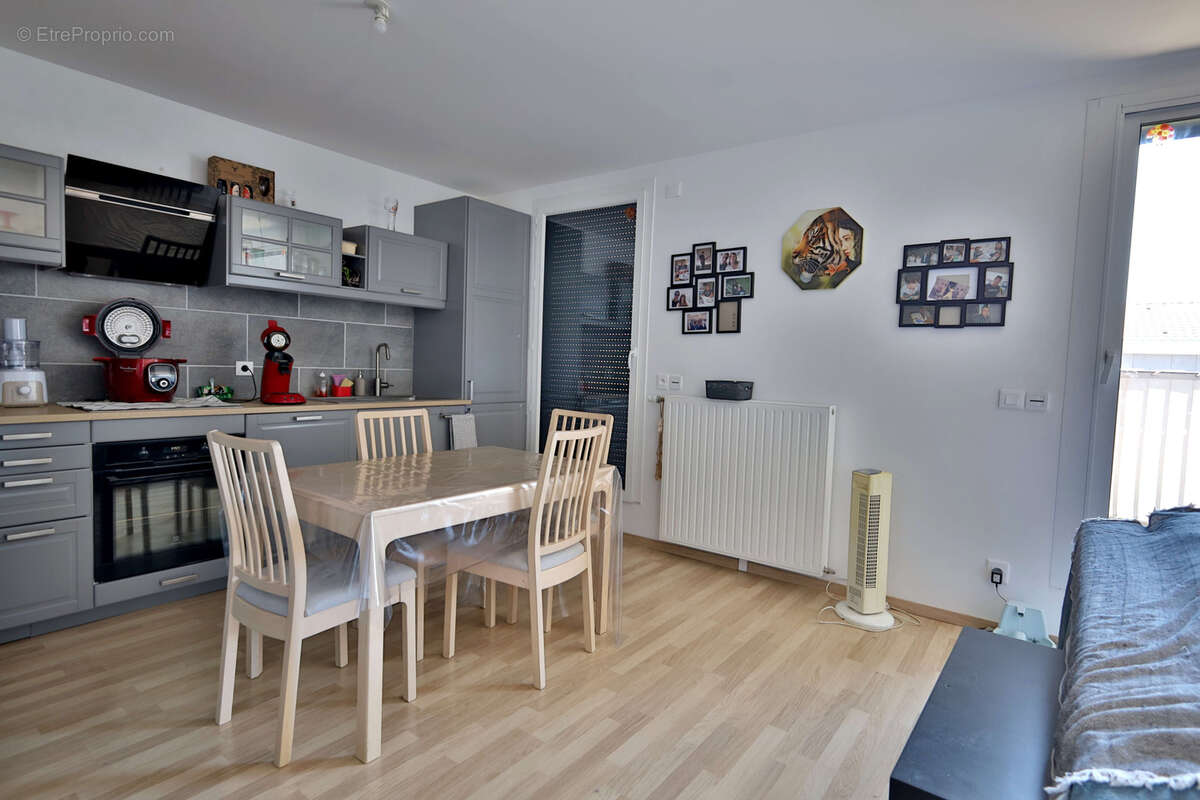 Appartement Type 2 - 47,5 m2 habitables - Balcon - Place privative - photo 6