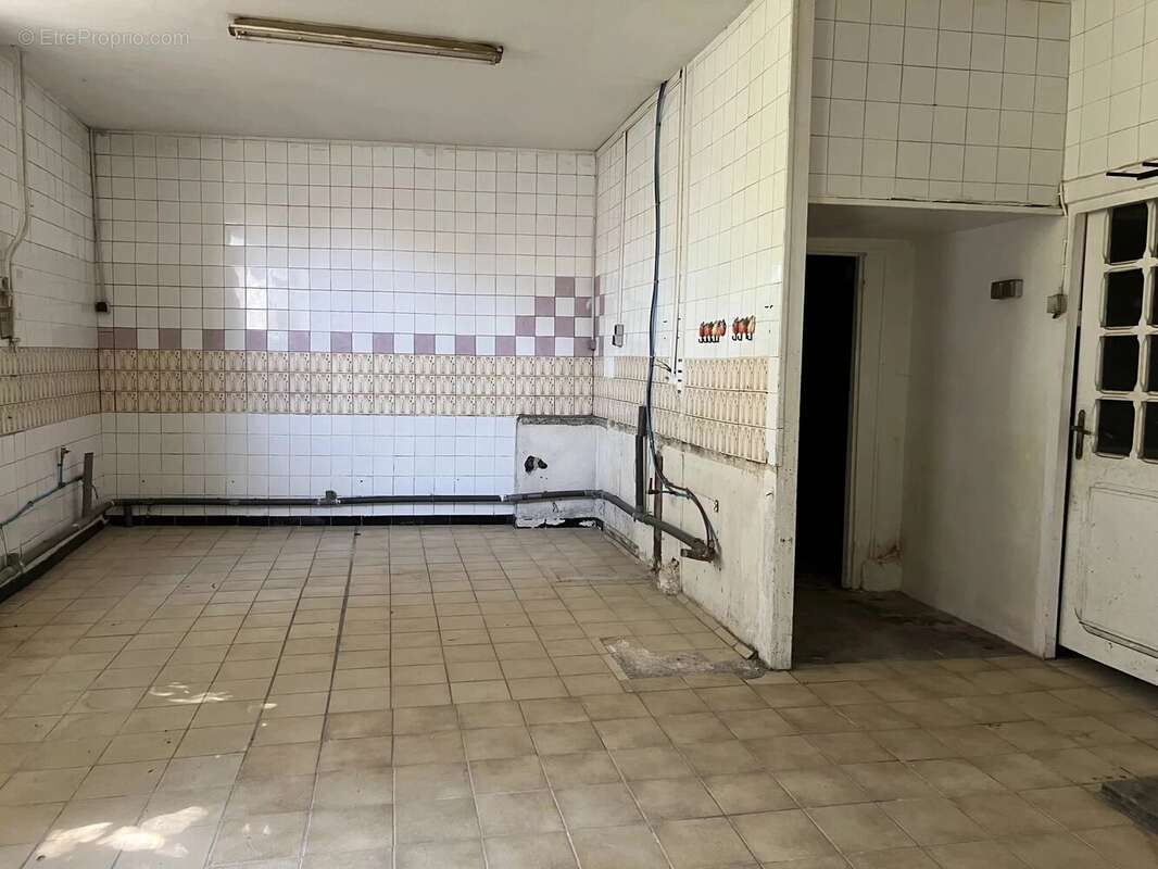 Centre ville étauliers - photo 13
