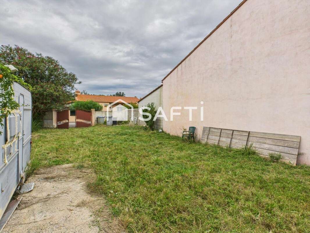 Photo 3 - Terrain à SAINTE-MARIE