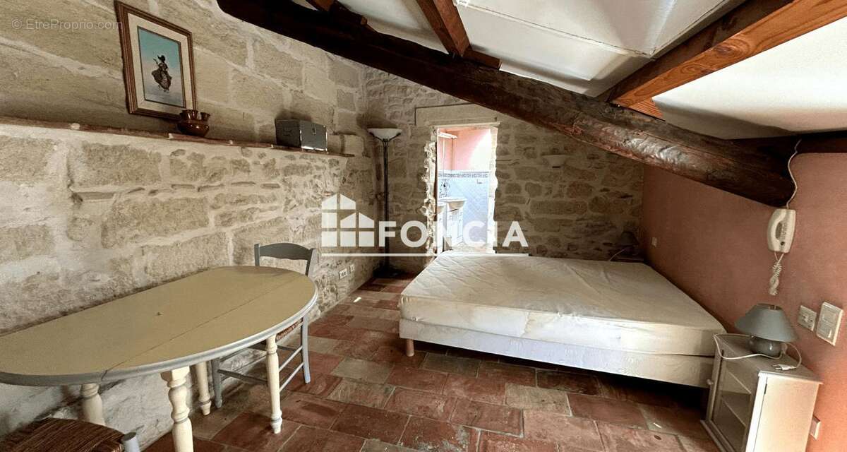 Uzès centre historique – Maison d'exception 111 m² avec cour privative et parking - photo 4