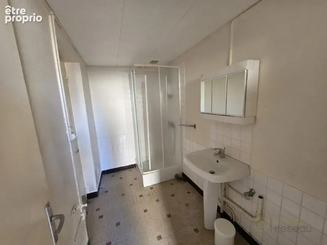 Maison 7 pièces 118 m² à vendre à La Trimouille (86290) - photo 10