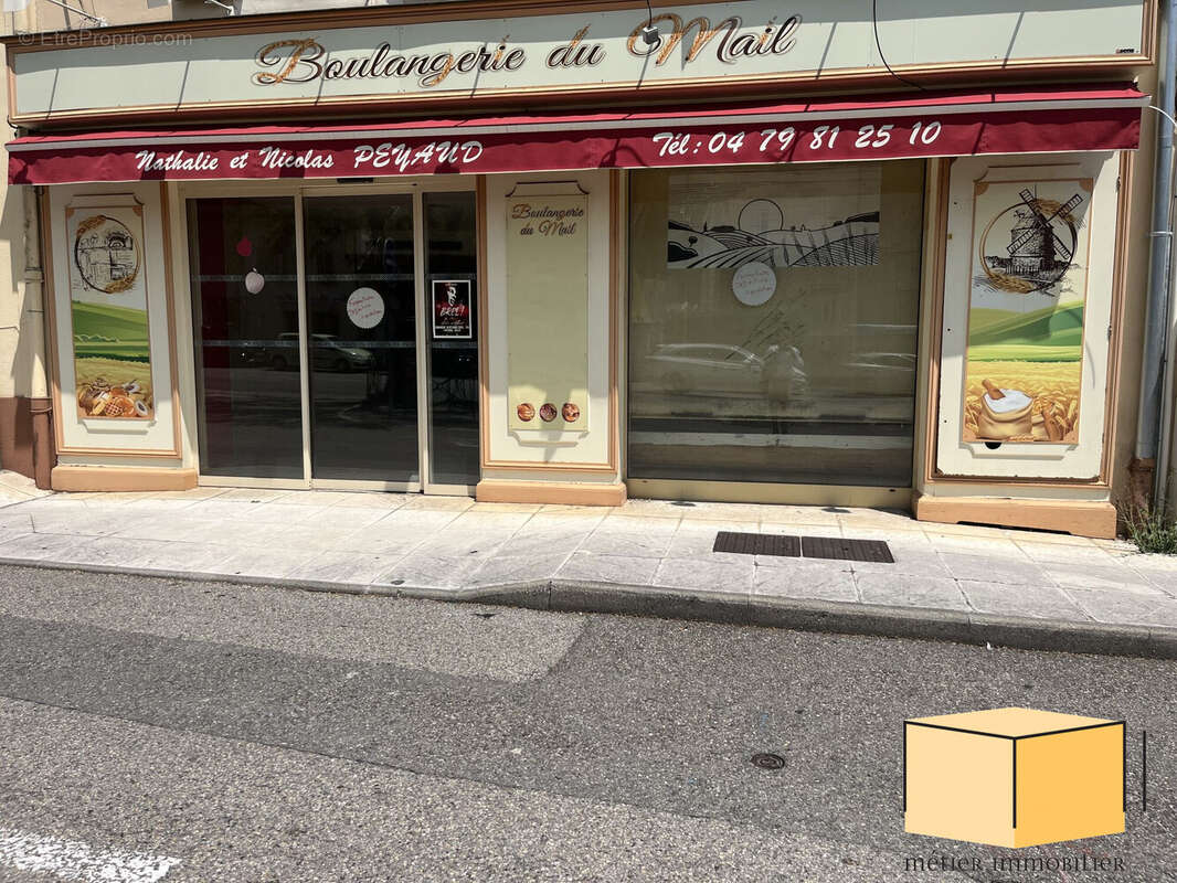 Commerce à BELLEY