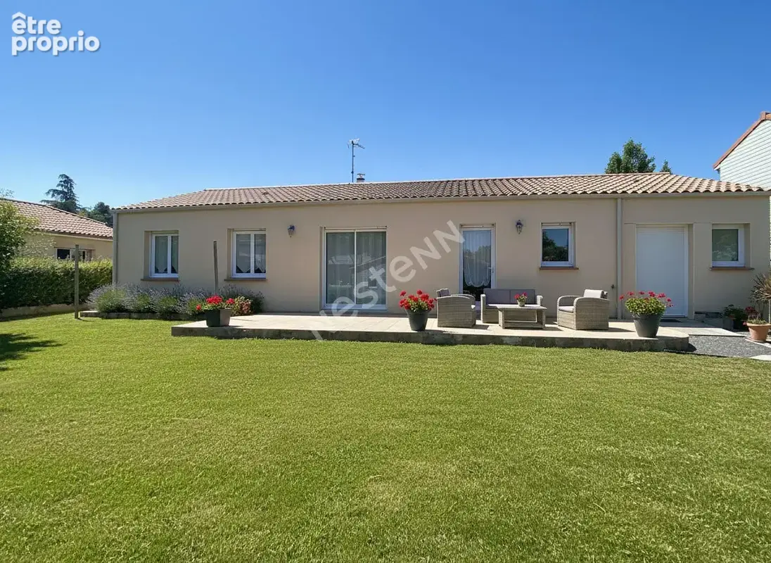 Maison à GESTE