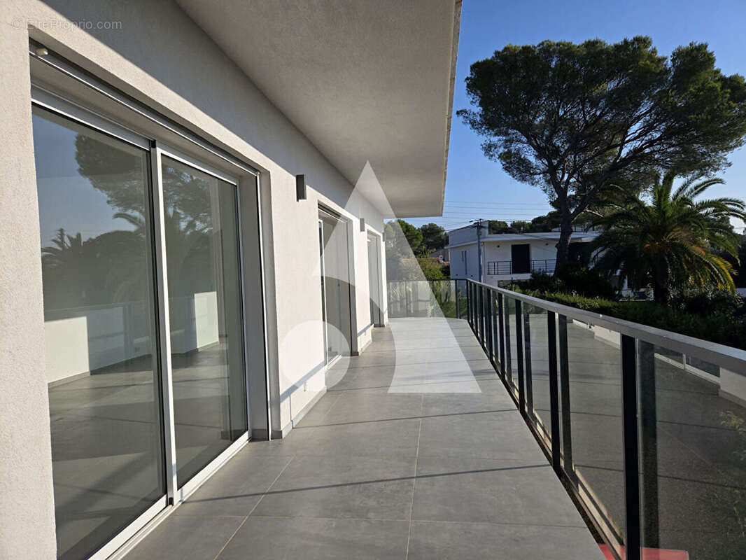 Appartement à SAINT-RAPHAEL