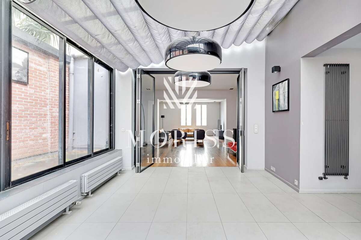 Appartement à PARIS-17E