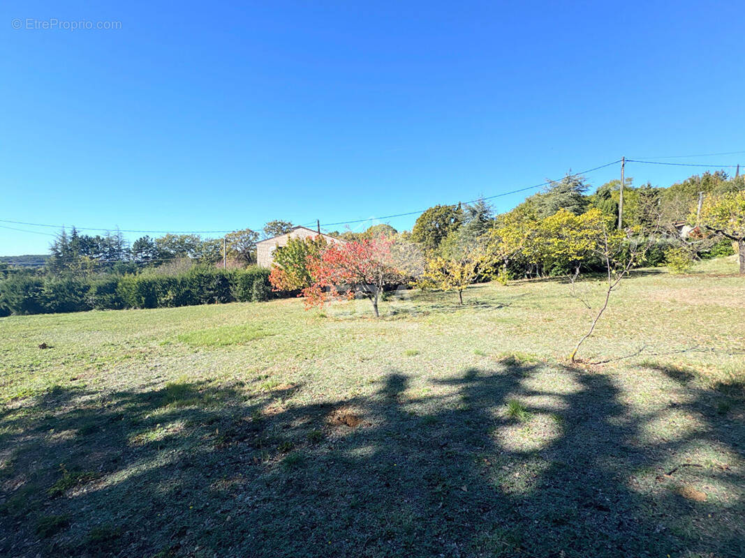 Terrain à LA BASTIDE-DES-JOURDANS