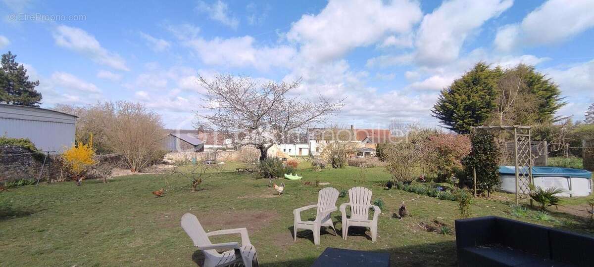 Maison à AMBLAINVILLE