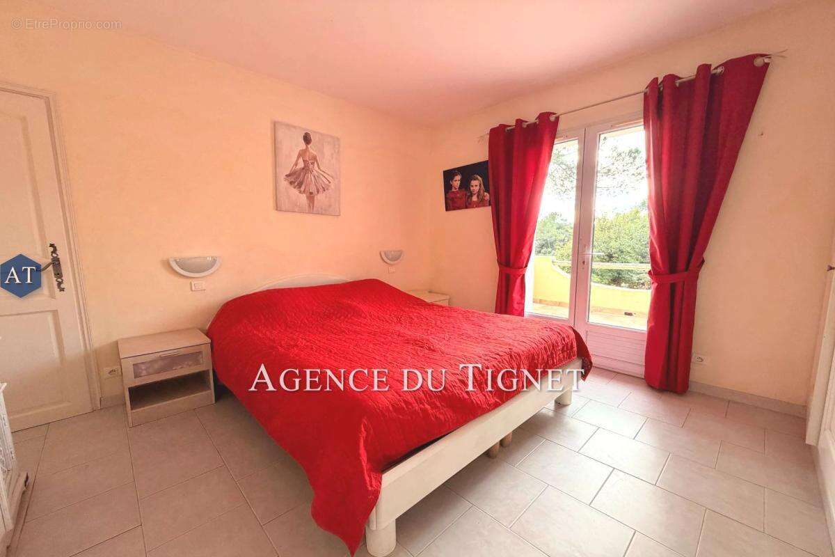 Maison 152 m² à Le Tignet  - photo 10