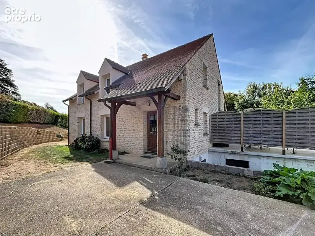 Maison à SACLAS