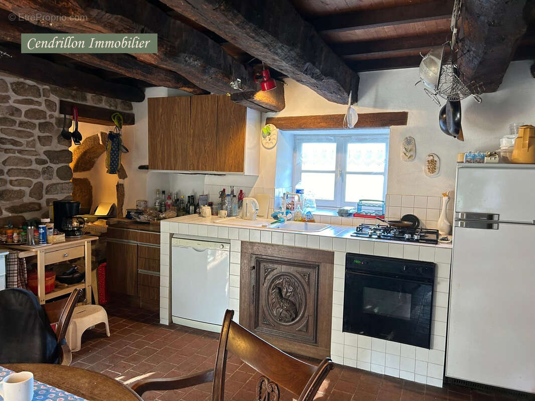 Maison à SAINT-MARTIN-CHATEAU