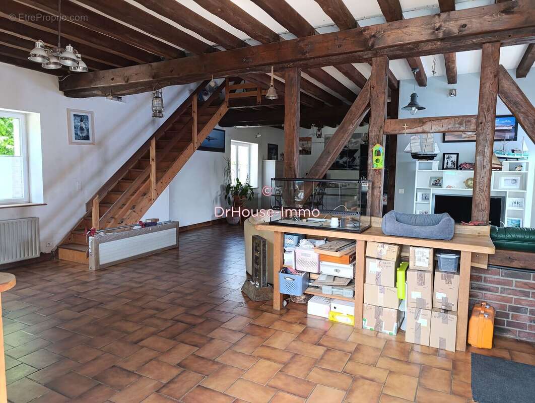 Maison à LA CHAPELLE-SUR-AVEYRON