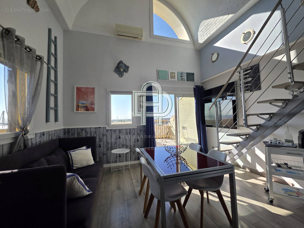 Appartement à GRUISSAN