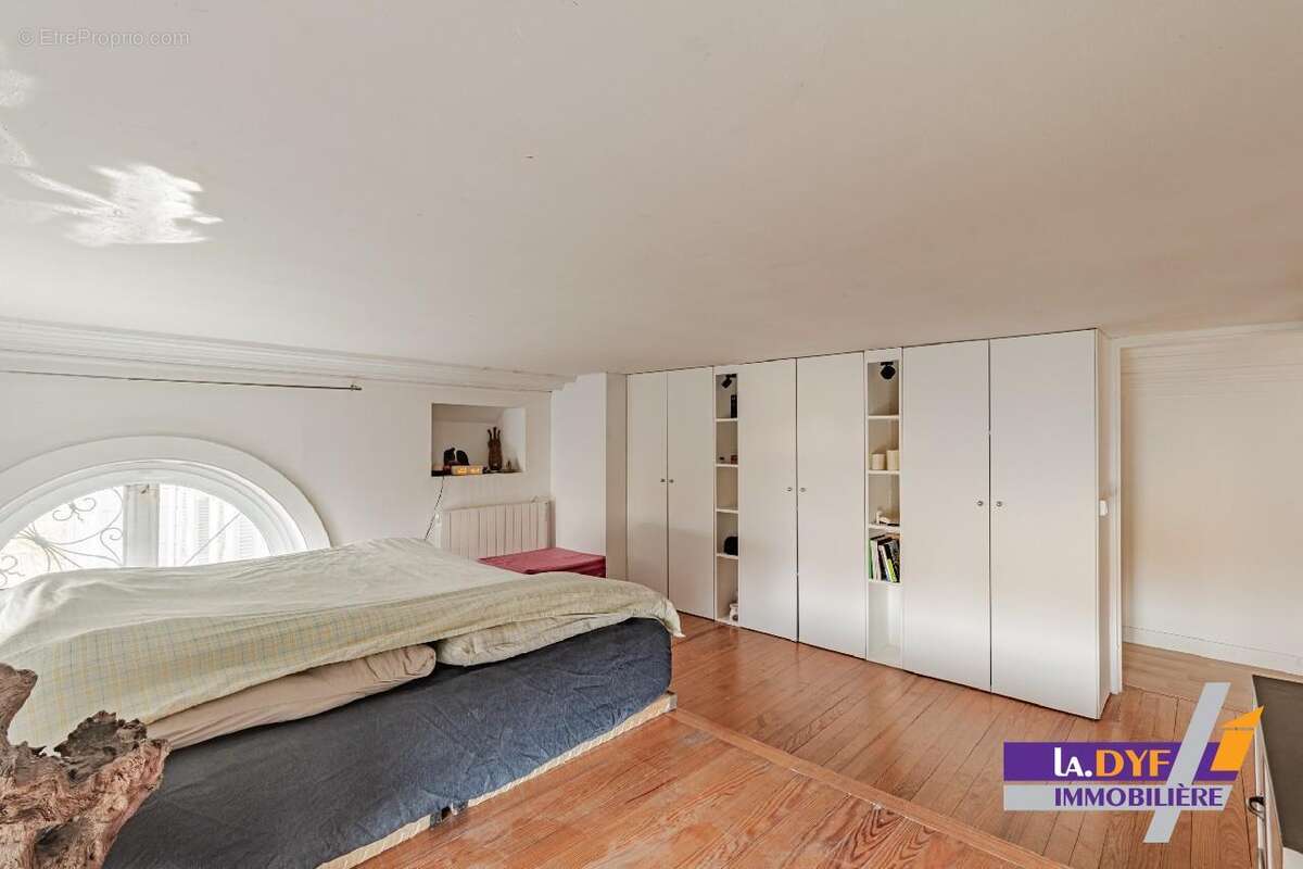 Appartement à COMPANS