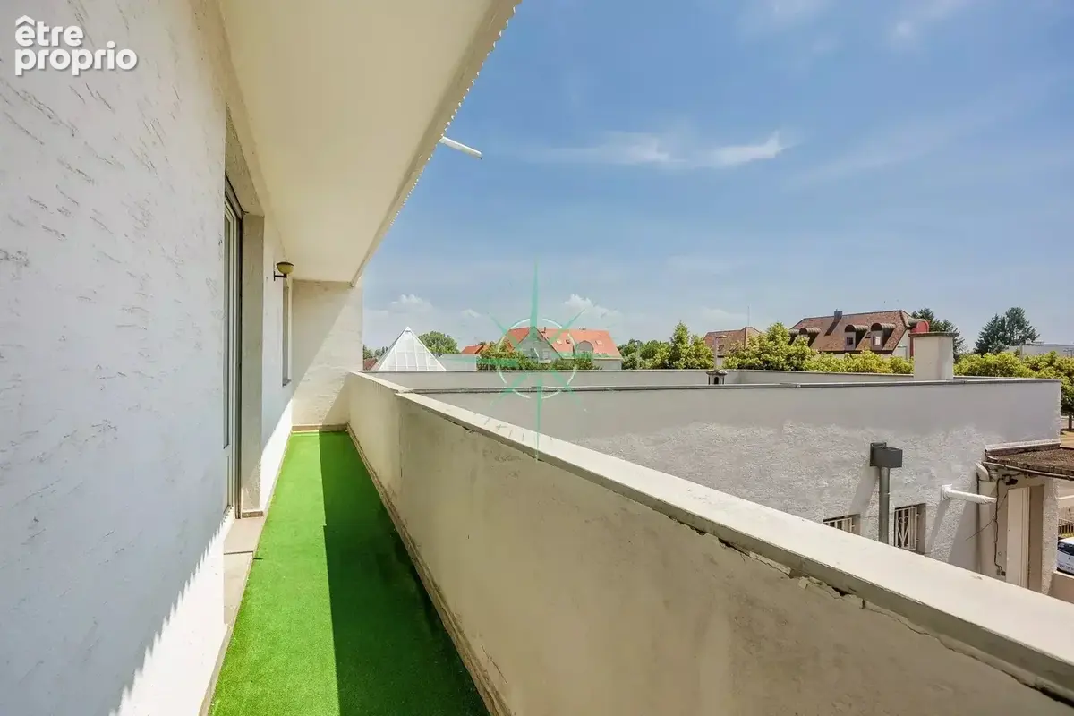 Appartement 5 pièces 90 m² à vendre à Strasbourg (67100) - photo 2