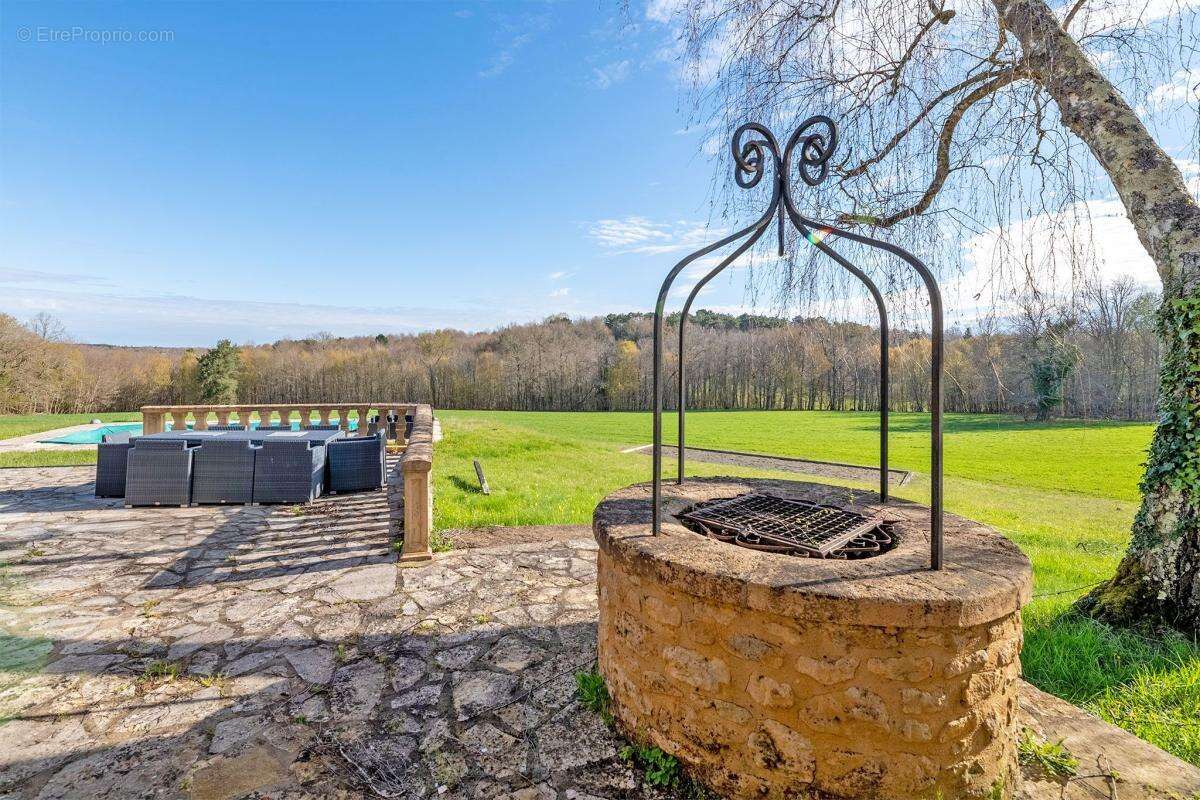 Maison à SAINT-GEYRAC