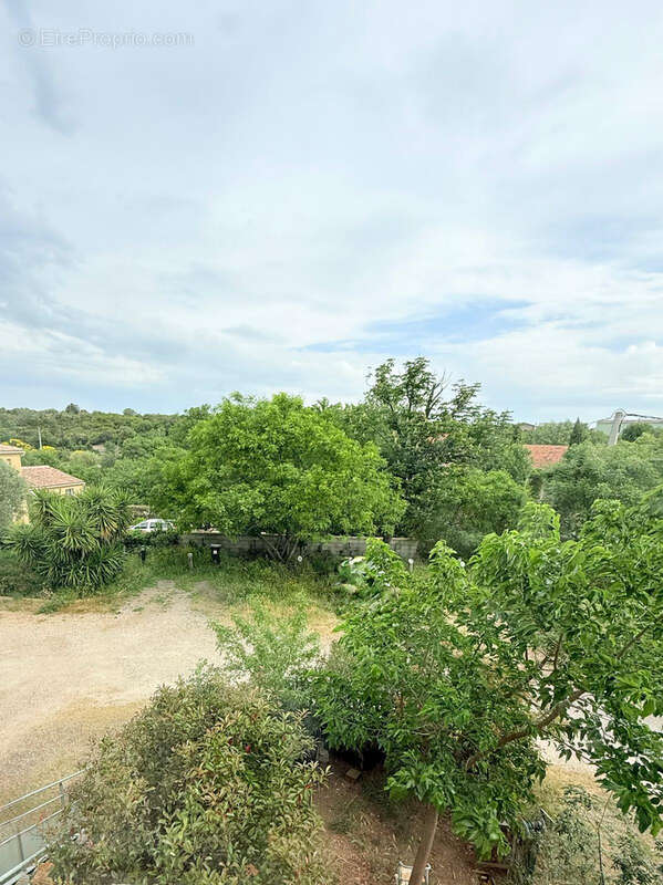 Appartement à LAURENS