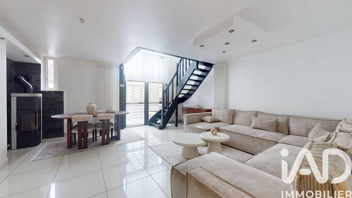 Photo 1 - Maison à TRAPPES