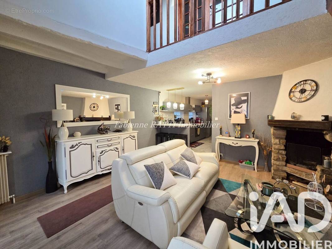 Photo 1 - Maison à CARRIERES-SUR-SEINE