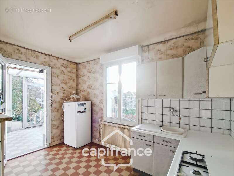 Maison à SAINTE-OSMANE