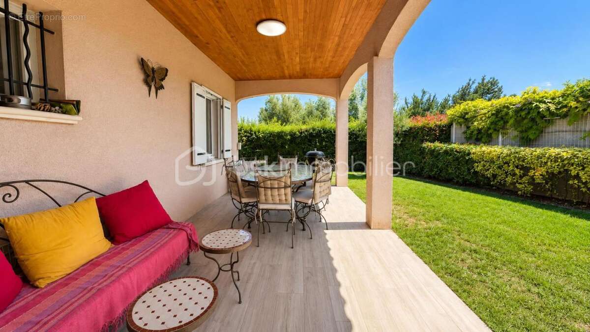 À 15 min de montélimar – villa plain-pied 157,47 m² avec 4 chambres, piscine et garage - photo 5