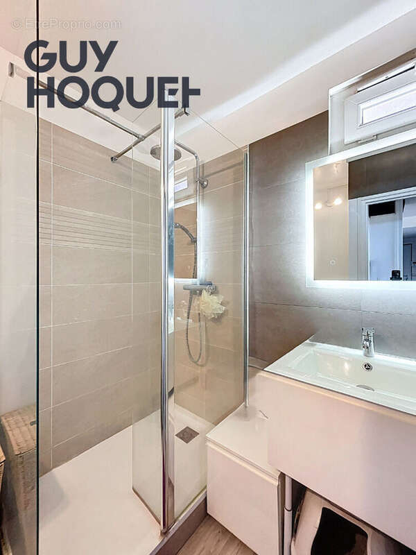 Appartement à TINQUEUX