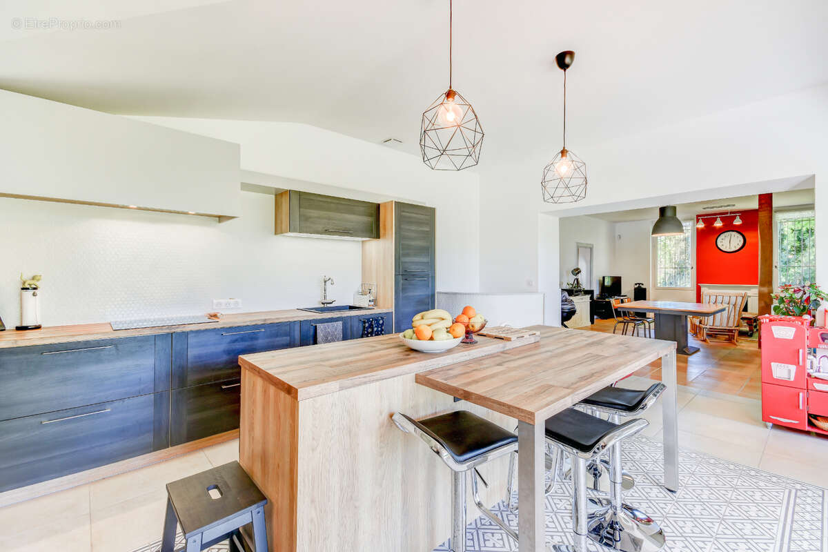 Commerce à TOULOUSE