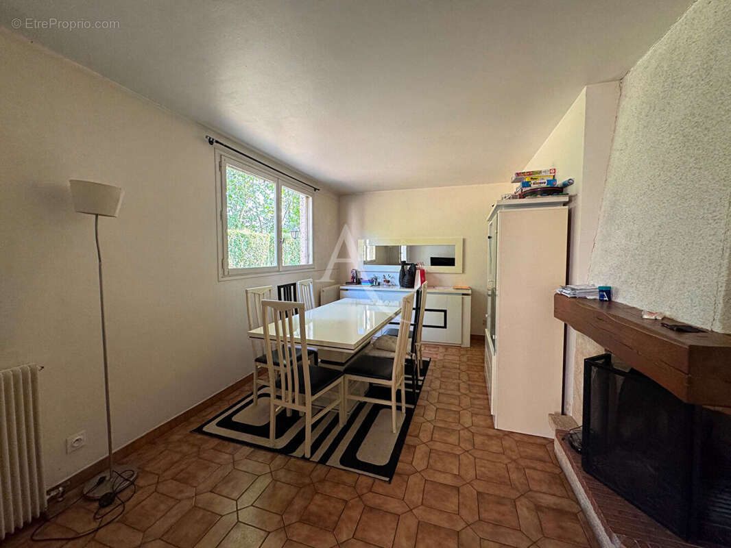 Maison Epinay Sous Senart 6 pièce(s) 118 m2 - photo 5