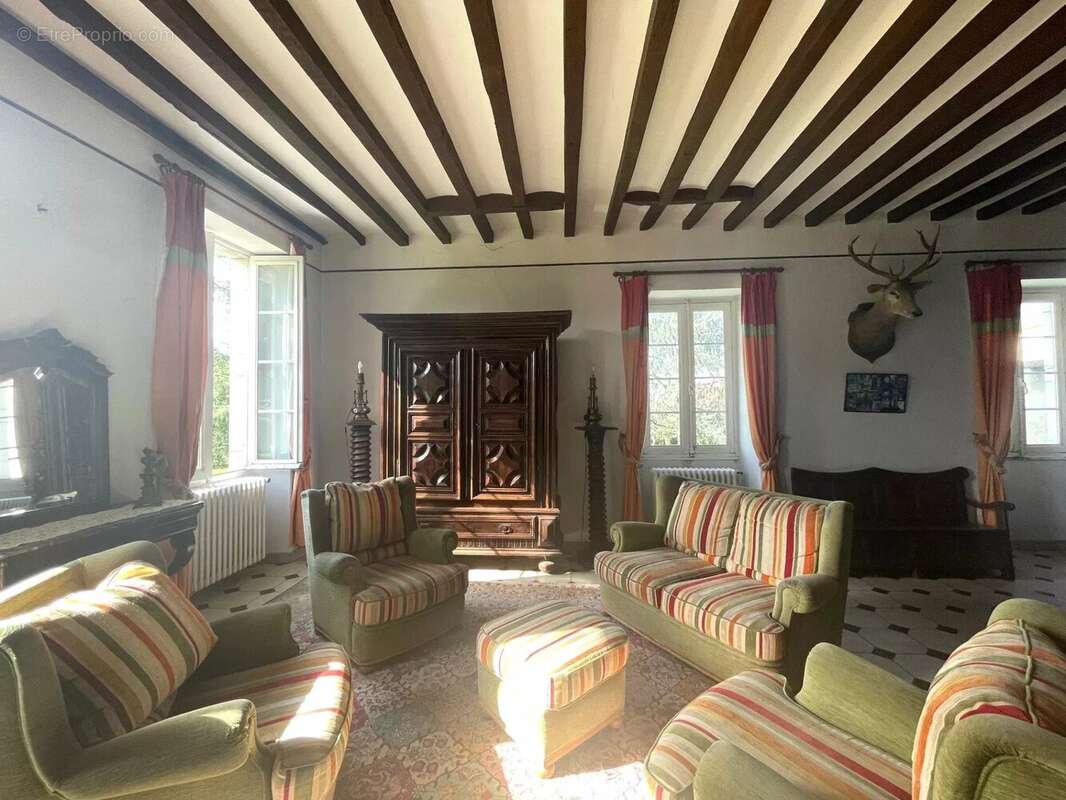 Maison à NAVARRENX