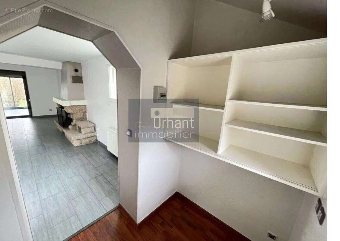 Maison à SAINT-NOLFF