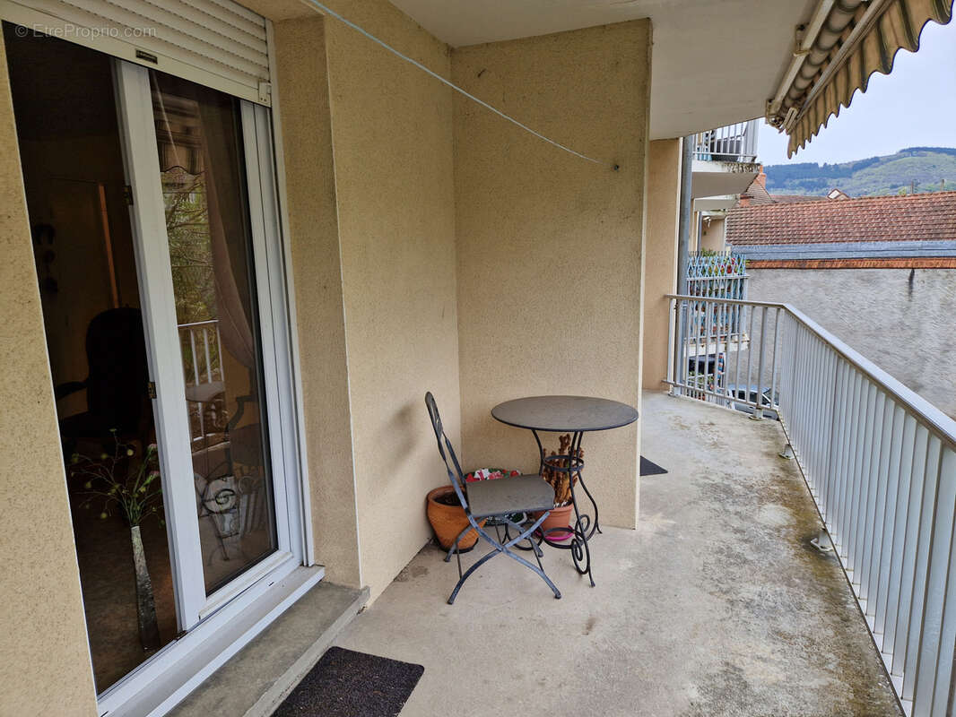 Appartement T4 avec grand balcon - photo 17