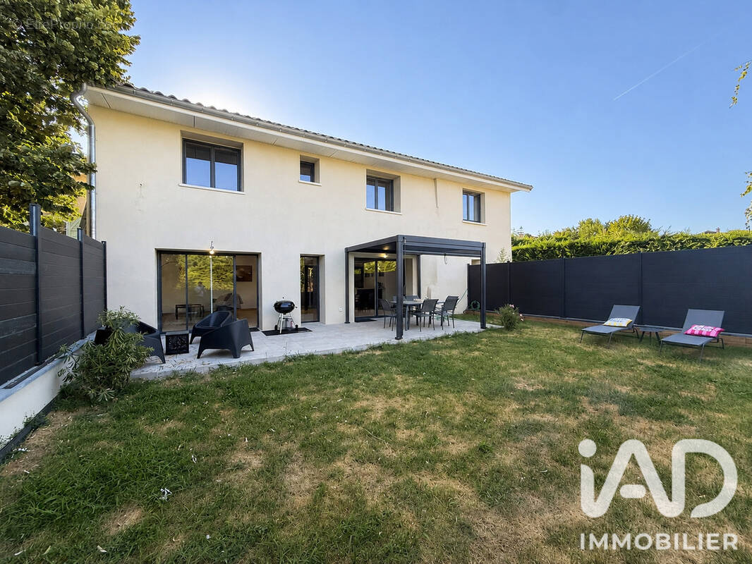 Photo 1 - Maison à MONTANAY