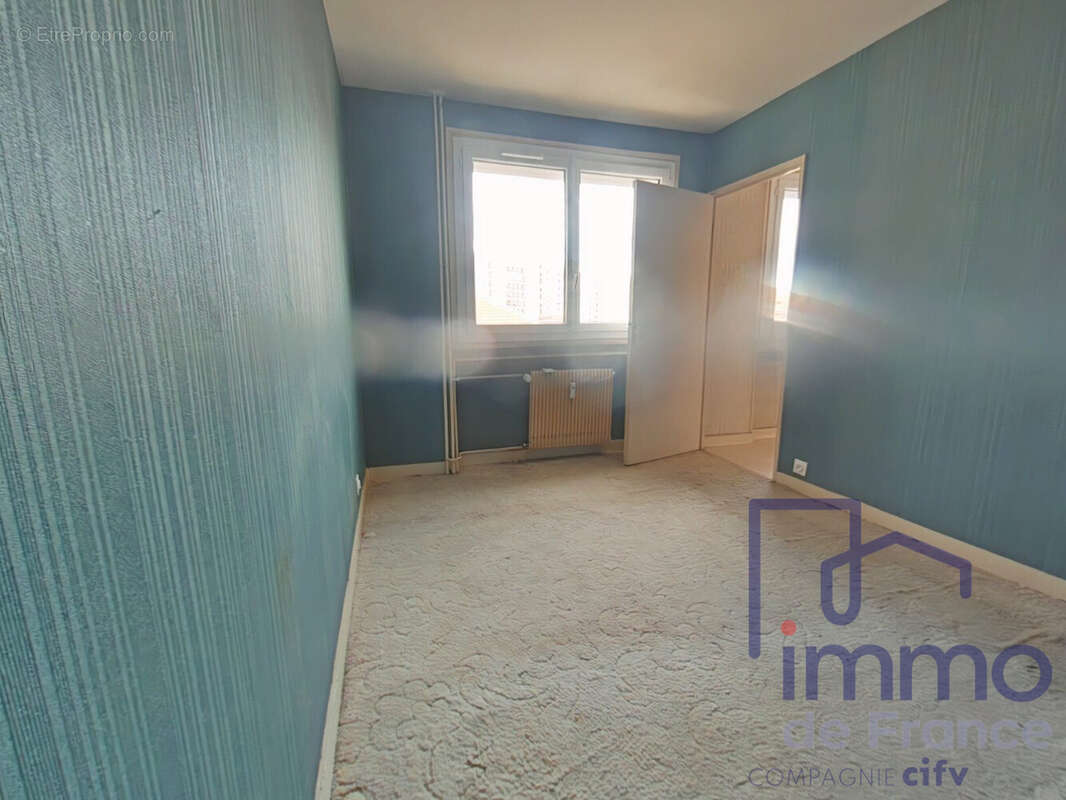 Appartement à FIRMINY