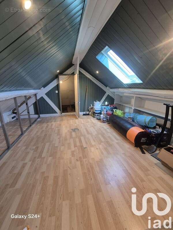 Photo 8 - Maison à VARREDDES