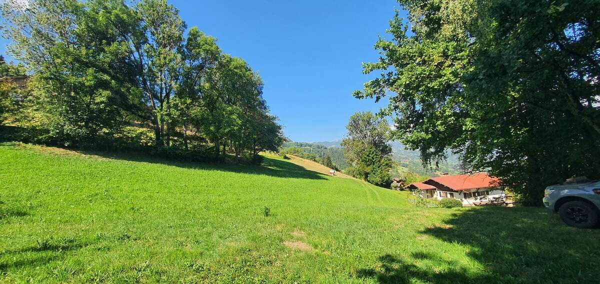 Terrain à SAINT-GERVAIS-LES-BAINS