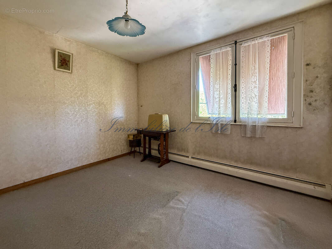 Maison à COULOUNIEIX-CHAMIERS