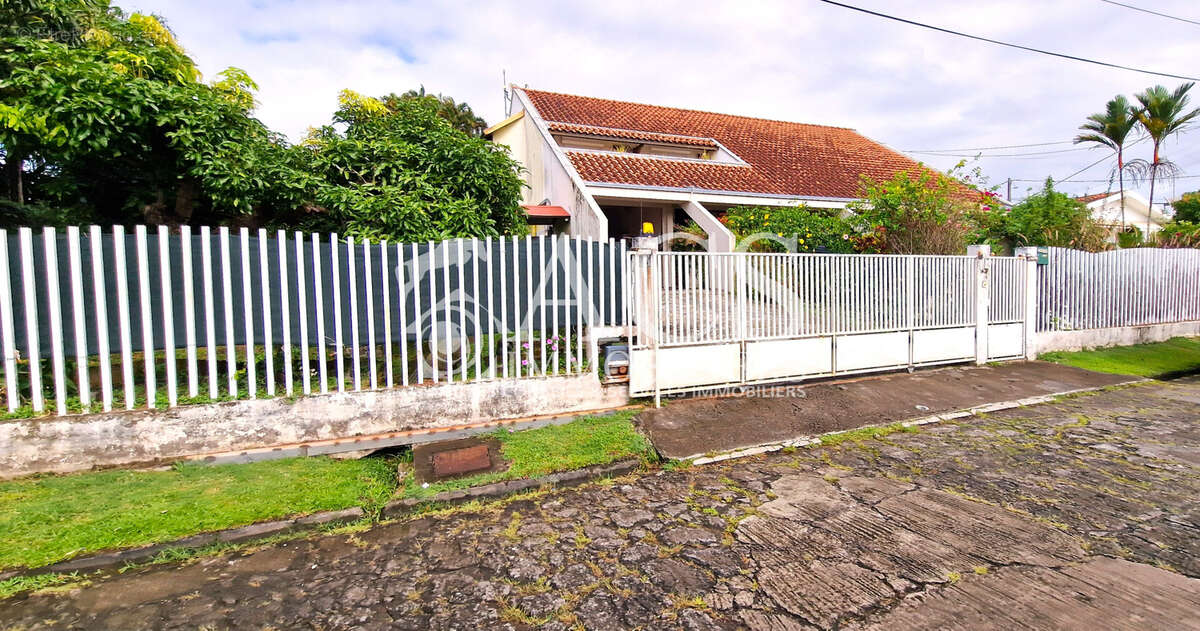 À vendre : Magnifique villa T6 spacieuse à Balata - photo 4